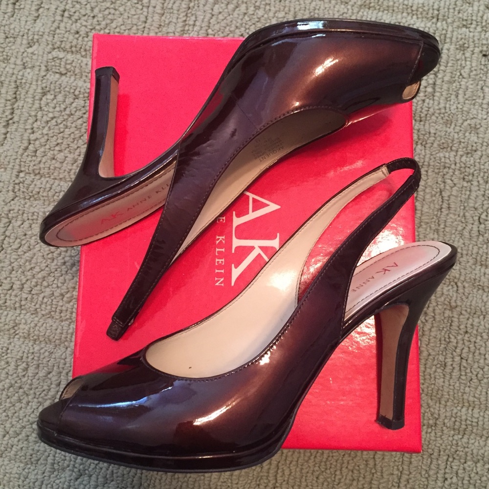 Anne Klein bronze patent leather peep toe pumps